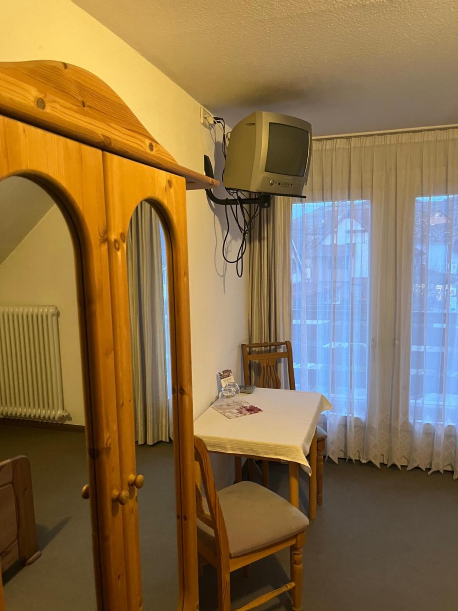 Gasthaus Baeren Niederrotweil Dış mekan fotoğraf